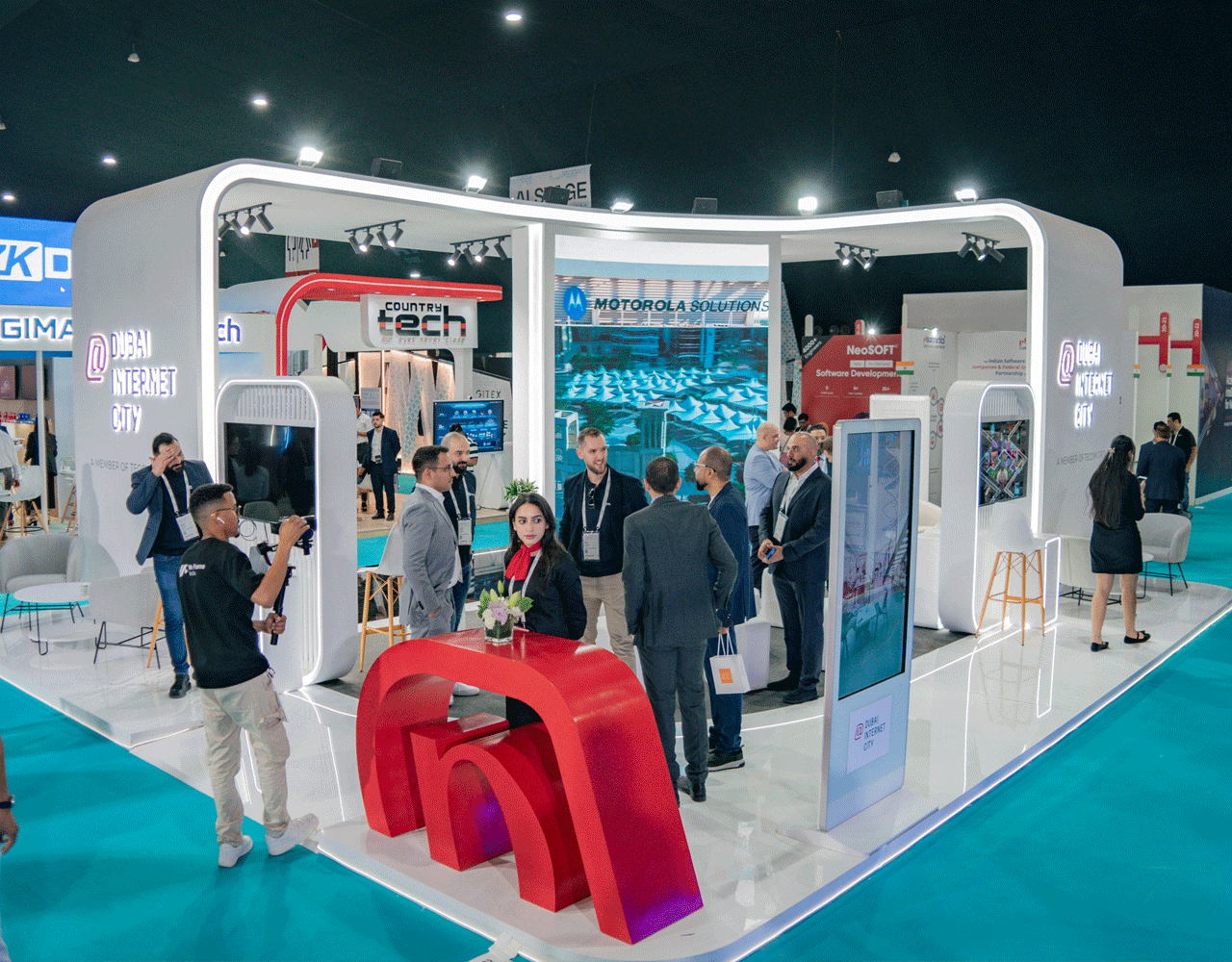 Dubai Internet City and ZainTECH Leaders 